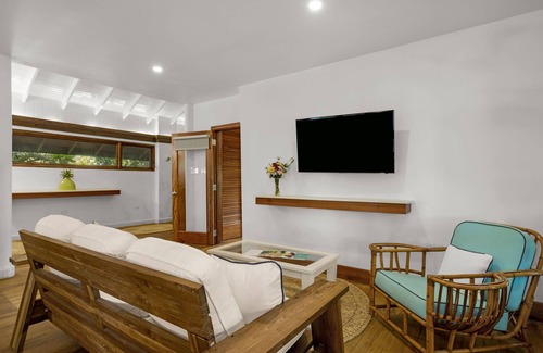 Negril House | Idle Awhile Beach - Family Suite in Negril