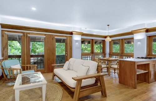 Negril House | Idle Awhile Beach - Family Suite in Negril