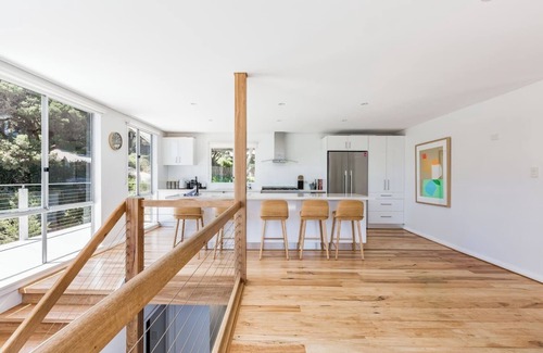Yallingup House | Experience Idlehour: Oceanfront Escapes with Breakfast
