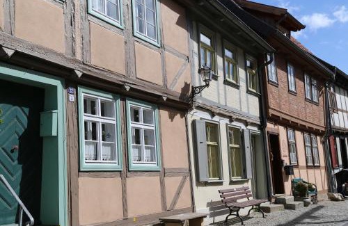 Quedlinburg House | Idyll 23: Child-Friendly Retreat with Top Guest Ratings