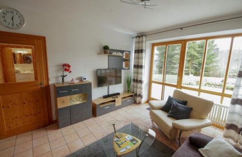 Bad Alexandersbad Apartment | Relaxing Retreat in Nature: Pet and Child Friendly Stay