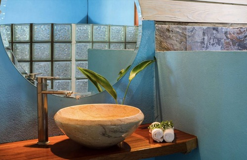 Calibishie Cottage | Idyllic and Charming brand new tropical garden suites with pool