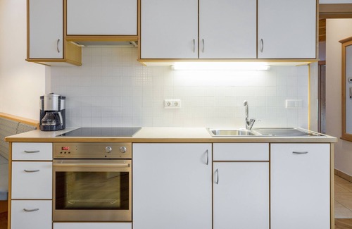 Valles Apartment | Cozy Apartment "Wieserhof Philipp" with Balcony & Mountain Views