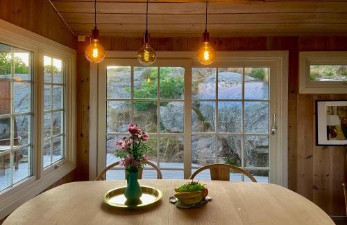 Lillesand House | Scenic Cabin in Lillesand with Ocean Views and Pet-Friendly