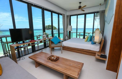 Satun Resort | Idyllic Concept Resort: 4-Star Retreat with Pool & Spa