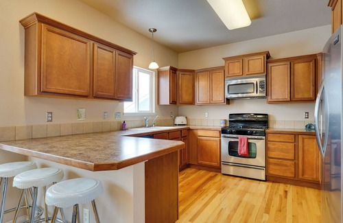 Fort Collins House | Inviting Fort Collins Home near Old Town with Spa & Breakfast