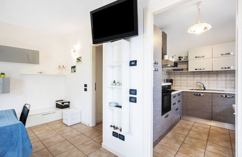 Solarolo Apartment | Relaxing Holiday Apartment with Ocean View and Terrace