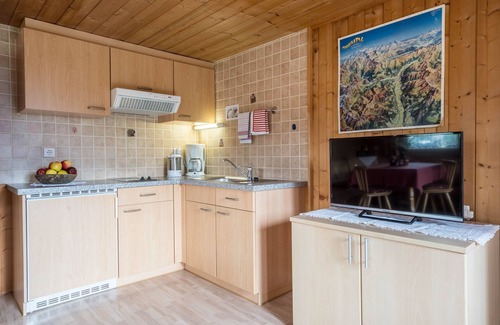 Moso in Passiria Apartment | Charming Hochwilde Jogglanderhof Apartment with Balcony