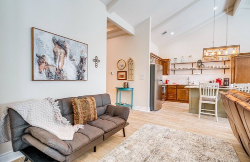 Highland Lake Estates House | Tranquil Lago Vista Retreat Near Lake Travis with Pool