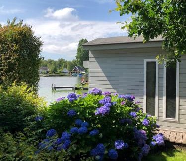 Haren Apartment | Pet-Friendly Idyllic Lakehouse with Fenced Garden Retreat