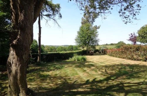 Uckington Apartment | Charming Log Cabin Retreat Near Stratford upon Avon