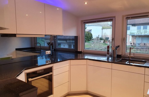 Bermatingen Apartment | Modern Apartment with Lake View & Guest Rated 9.8