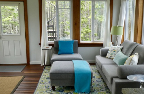 Bernard Apartment | Elegant One Bedroom Suite with Ocean Views Near Acadia