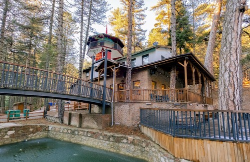 Tosya House | Serene Escape at Dipsiz Lake with Family-Friendly Amenities