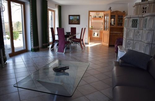 Munchen District House | Serene Country House Retreat Near Munich - Rated 9.8/10