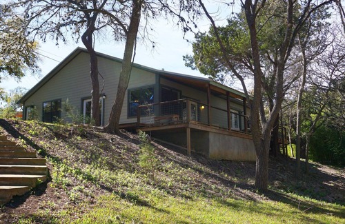 Wimberley House | Relaxing Retreat by Cypress Creek - Guest Rated 10/10!