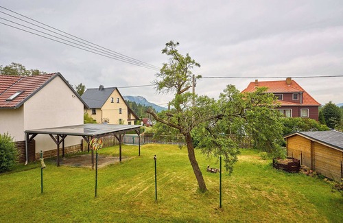 Kurort Gohrisch Apartment | Idyllic Tranquility of Villa Hedwig