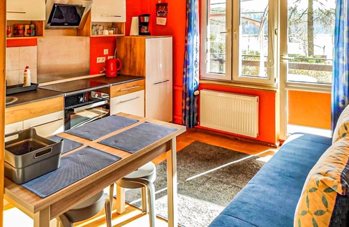 Stawiguda Apartment | Tranquil Apartment Retreat with Beautiful Garden & Spa