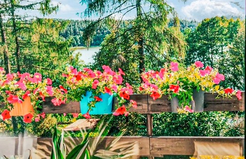 Stawiguda Apartment | Tranquil Apartment Retreat with Beautiful Garden & Spa
