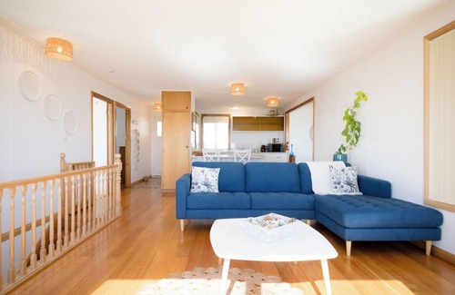 Weymouth House | Picturesque Weymouth Retreat with Breathtaking Ocean Views