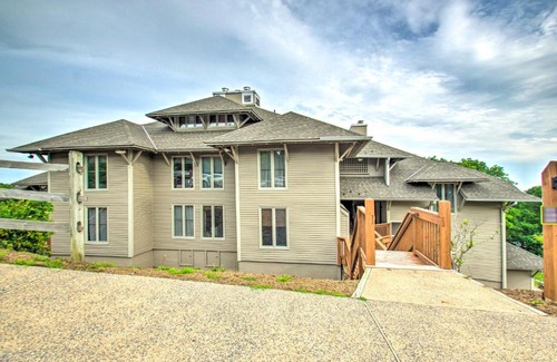 Nellysford Apartment | Inviting Wintergreen Condo with Family-Friendly Amenities