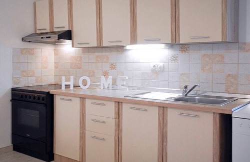 Divsici House | Perfect Holiday Home with Pool & Pet-Friendly Amenities