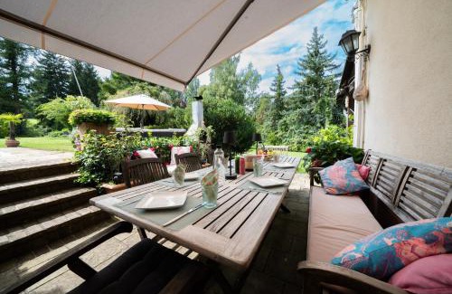 Gablitz Apartment | Idyllisches Ferienhaus, Pool & Badeteich nahe Wien