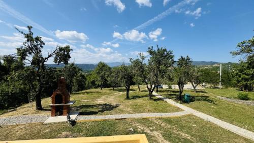 Valea Mare-Pravat House | Explore IezerVenture Cabins - Family-Friendly Retreat in ChiangMai
