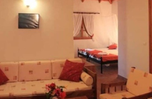 Khartata Villa | If it's a true flavour of Greece, look no further than Archontiko Villas