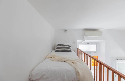 Testaccio Apartment | Cozy iFlat in Testaccio Ideal for WFP, WIND, FAO Guests
