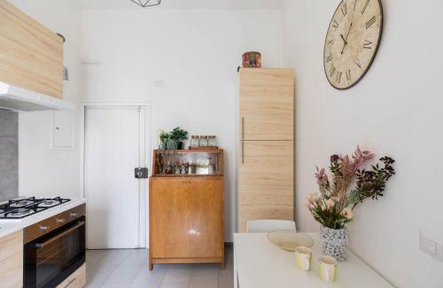Testaccio Apartment | Cozy iFlat in Testaccio Ideal for WFP, WIND, FAO Guests