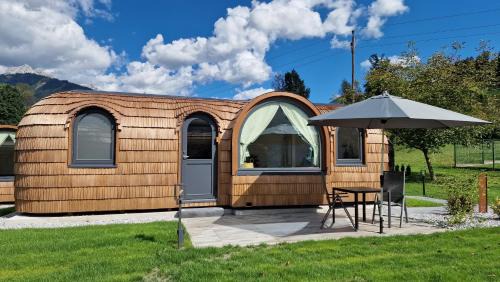 Pfarrwerfen House | Experience Igluhut Four Seasons: Oceanfront Bliss Awaits