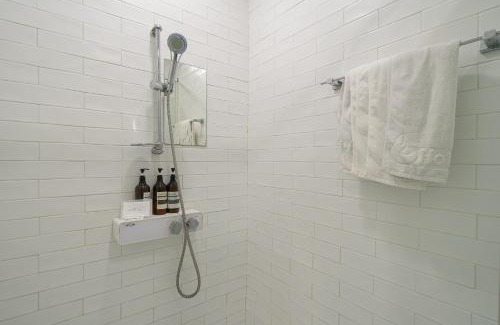 Dongnae District Hotel | Budget-Friendly Ignis Hotel: 8.5/10 Reviews & Breakfast Included