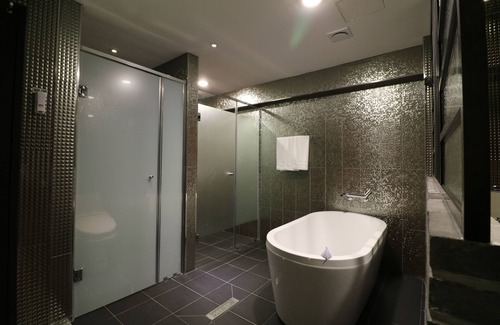 Yangsan Hotel | Budget-Friendly Ignis Hotel with Family Amenities and Dining