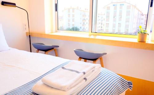 Espinho House | Guest Rated: 9.8 at ihE with Breakfast & Family Amenities