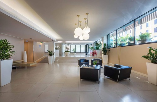 Navigli Hotel | Elegant iH Hotels Milano Watt 13: Spa & Breakfast Included