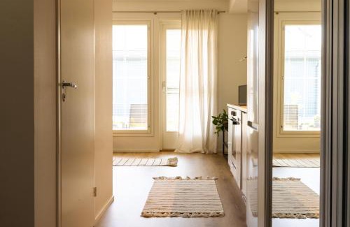 Kokkola Apartment | Pet-Friendly Luhtitaloyksiö with 9.5/10 Guest Rating