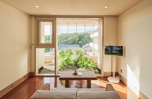 Gyeongju Hotel | Eco-Friendly Comfort at IJE Gyeongju with Breakfast Included