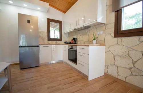 Fourka House | Oceanfront Ikarion Village Home in Fourka, Halkidiki