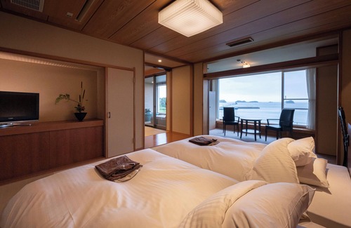 Katsumoto House | Relax at IKI RETREAT by Onko Chishin - Rated 9.6/10