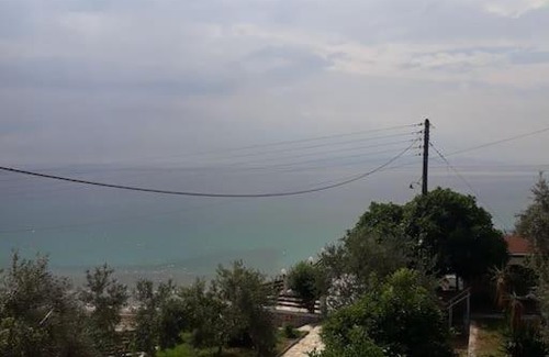 Volos House | Beachfront House Ikia Thalassini with Ocean View in Volos