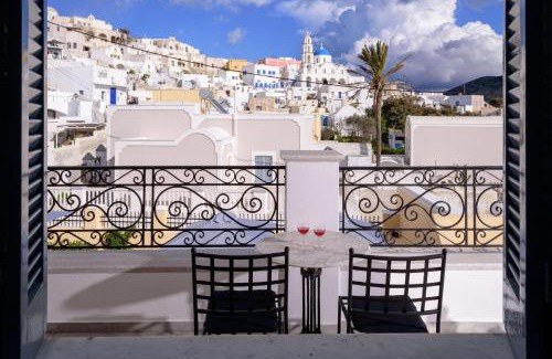 Pyrgos Hotel | Oceanfront Ikio Concept Santorini with 9.3/10 Guest Rating