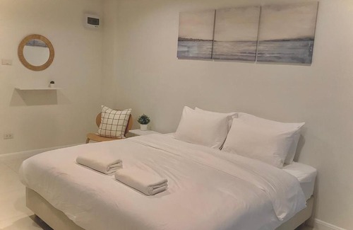 Ang Thong Hotel | Family-Friendly IKKYU2 Angthong: Rated 8.3/10 by Guests