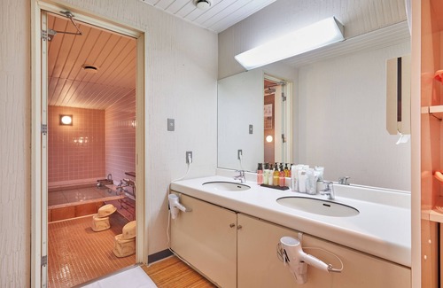 Kitasaku-gun Hotel | Inviting IKOI Villa: Rated 8.8 with Family-Friendly Perks