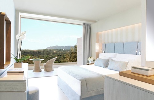 Dassia Resort | Unforgettable Stay at Ikos Dassia - All Inclusive Getaway
