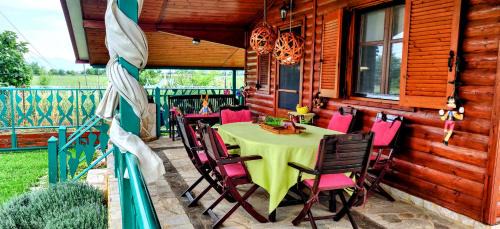 Katerini House | Cozy Ikos Olympus: Family-Friendly Cabin Steps from the Beach
