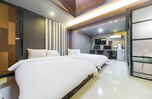 Songman Hotel | Eco-Friendly Iksan Choco: Family Retreat with Breakfast