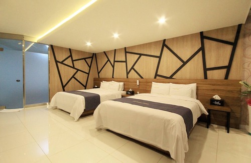 Songman Hotel | Eco-Friendly Iksan Feel Self Check-in Motel with Breakfast