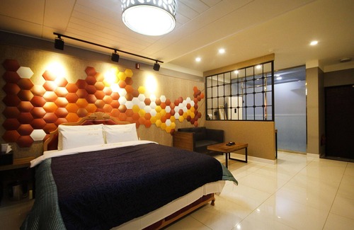 Songman Hotel | Eco-Friendly Iksan Feel Self Check-in Motel with Breakfast