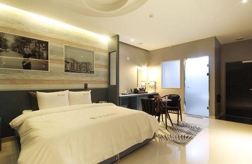 Iksan Hotel | Eco-Friendly Iksan Kakao Self Check-in Motel with Breakfast